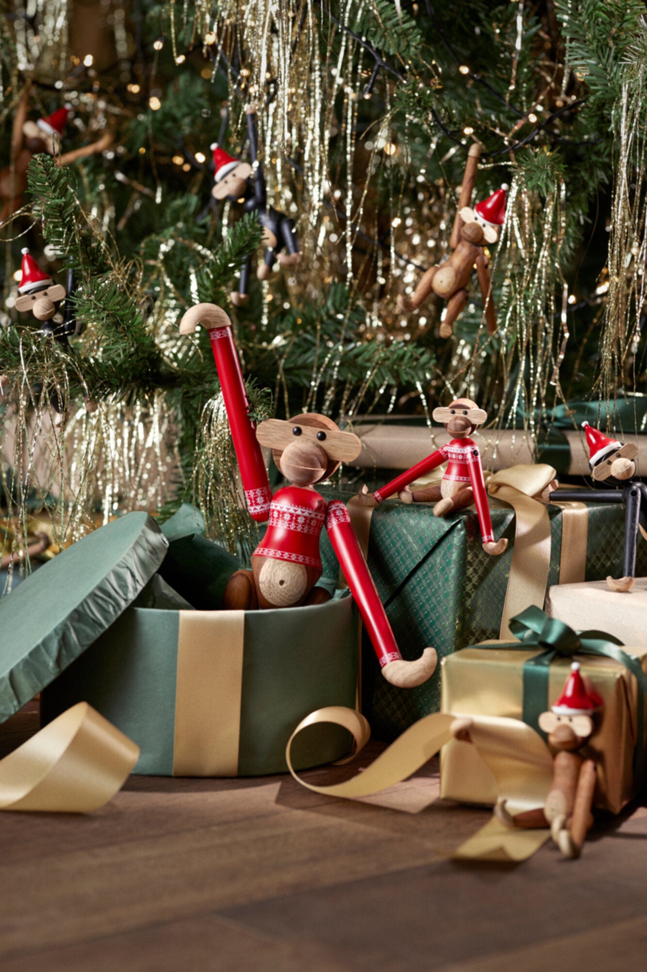 Abe, lille julesweater 2024 - rød